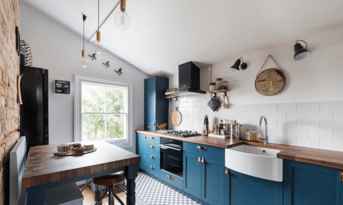 Cucina in stile scandinavo blu