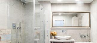 Progettare-rettangolare-bagno-piastrelle