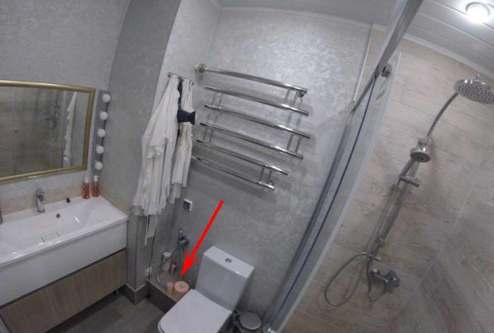 Toilette in un design piccolo bagno
